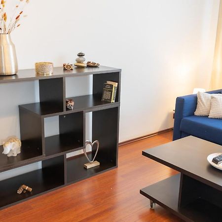Spacious 2Br Dristor Apartment Bucharest Exterior photo