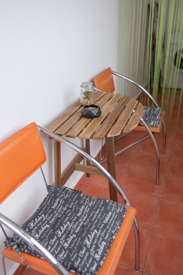 Spacious 2Br Dristor Apartment Bucharest Exterior photo