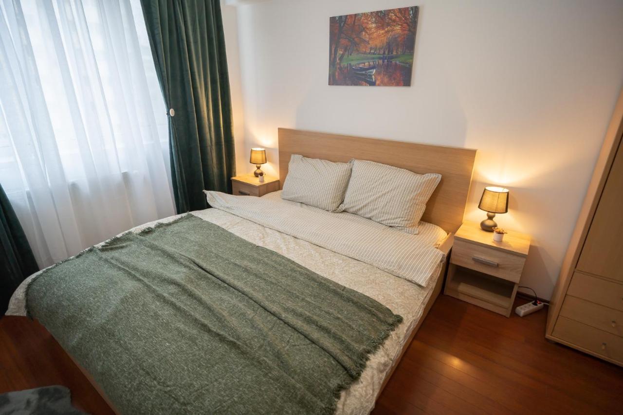 Spacious 2Br Dristor Apartment Bucharest Exterior photo